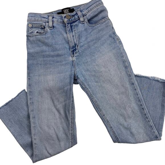BDG Girlfriend High Rise Jeans Cropped Light Wash Urban Outfitters Women 24 - Picture 12 of 12